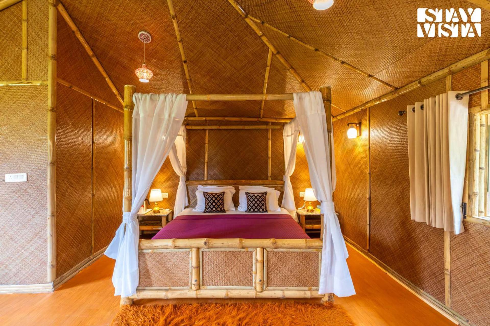 Stayvista At Maple Farms With Pool, Bbq & Bonfire Sohna Eksteriør bilde